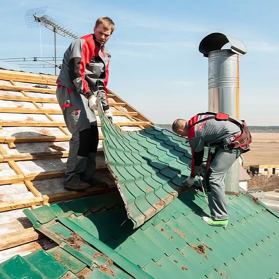 Демонтаж кровли и крыши в Саянске и Иркутской области